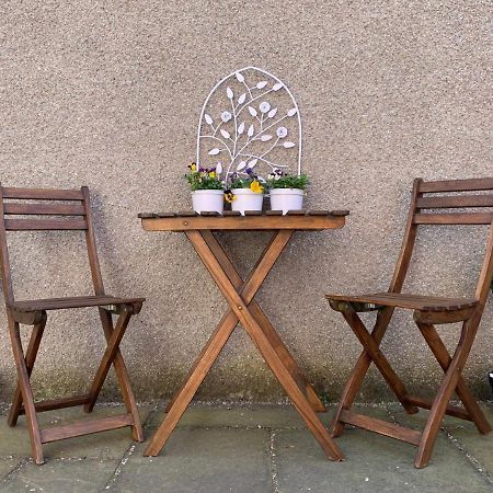 The Ramblers Rest - Whole Apartment - Pet Friendly - Close To Amenities And Walks Edzell Eksteriør billede